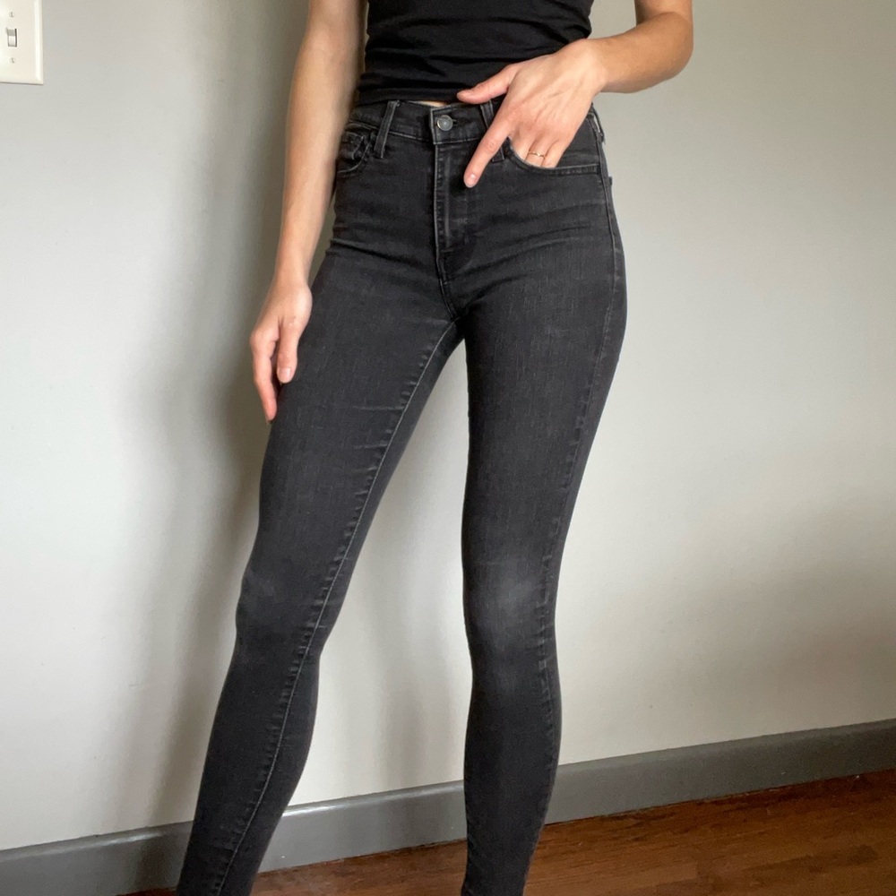 Levi’s 720 High Rise Super Skinny Jeans